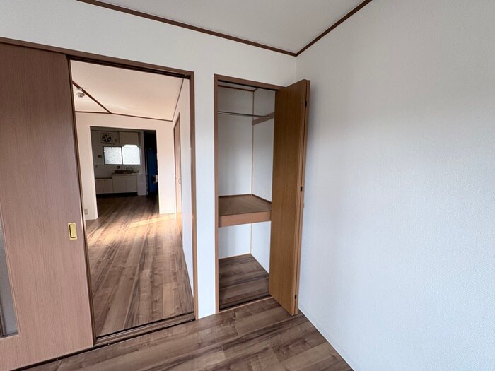 物件内観写真16　(収納)