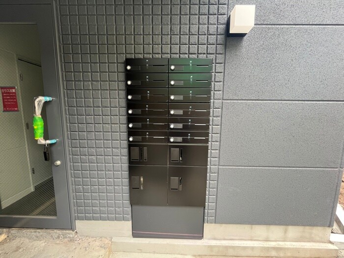 物件外観写真4　(建物設備)