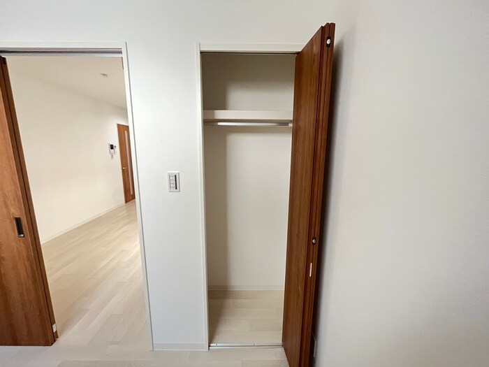 物件内観写真18　(収納)