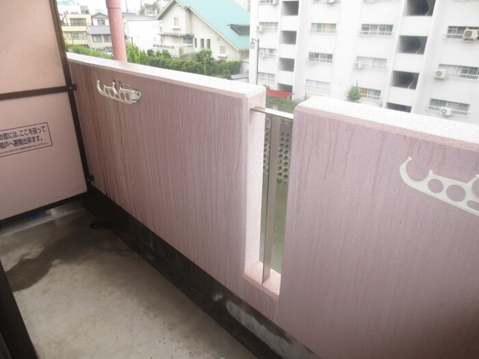 物件内観写真16　(ベランダ・バルコニー)