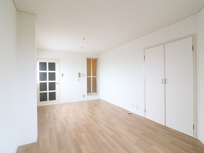 物件内観写真5　(居室)