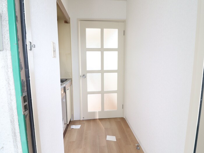 物件内観写真16　(廊下)