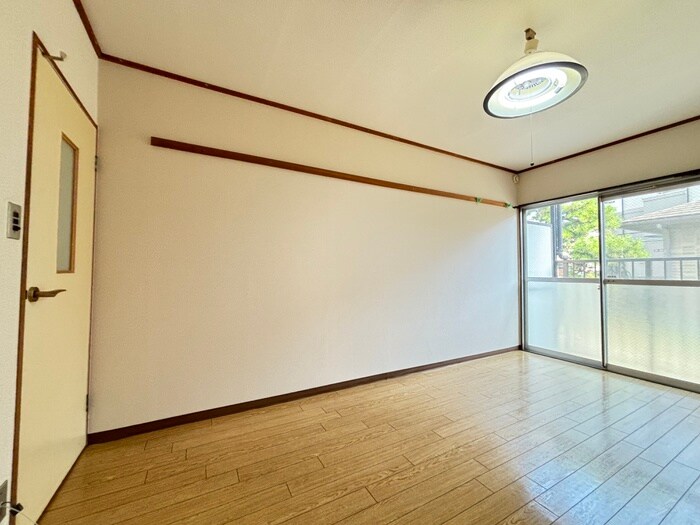 物件内観写真7　(居室)