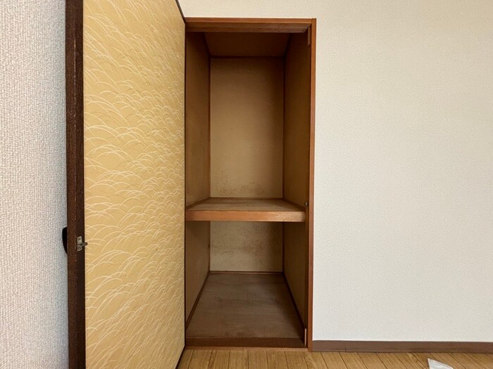 物件内観写真13　(収納)