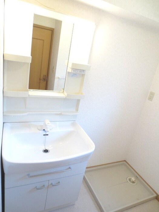 物件内観写真12　(洗面)