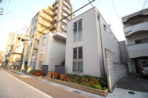 ヘーベルメゾン明石東棟外観写真