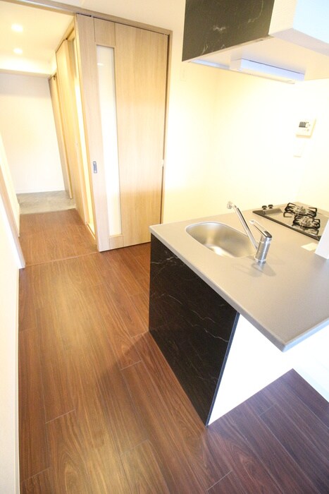 物件内観写真18　(廊下)