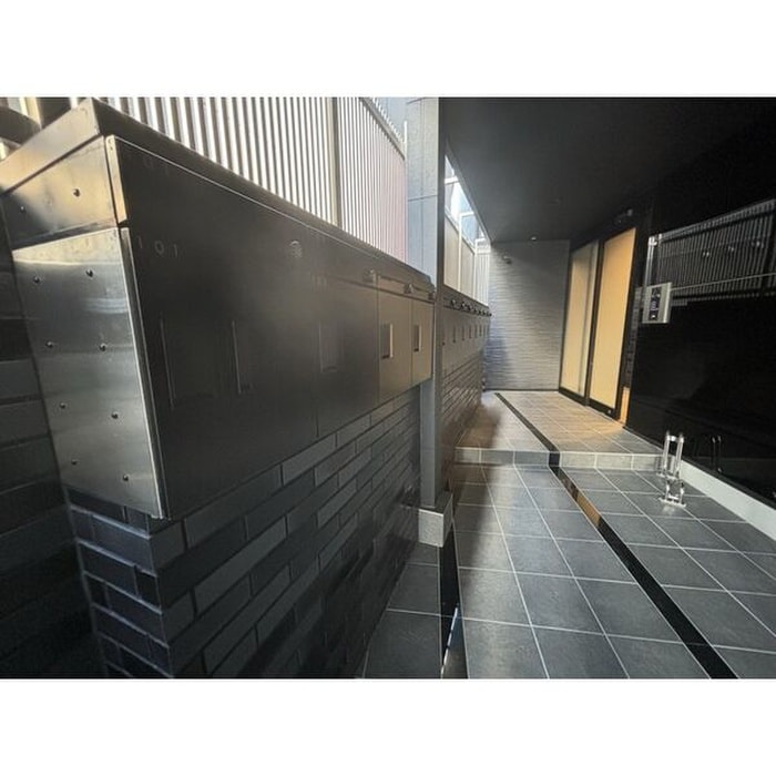 物件外観写真6　(建物設備)