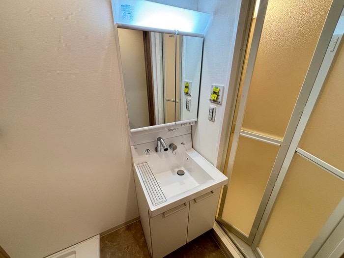 物件内観写真12　(洗面)