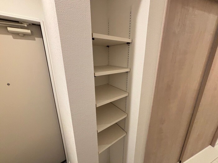 物件内観写真16　(靴箱)