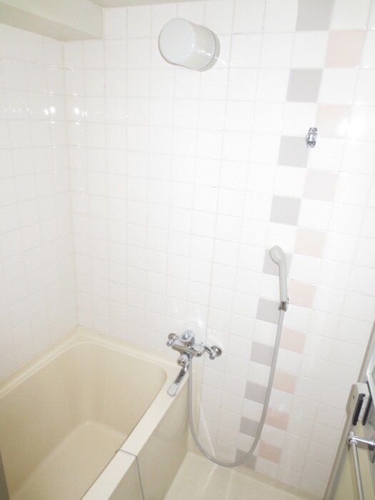 物件内観写真12　(バス／シャワールーム等)