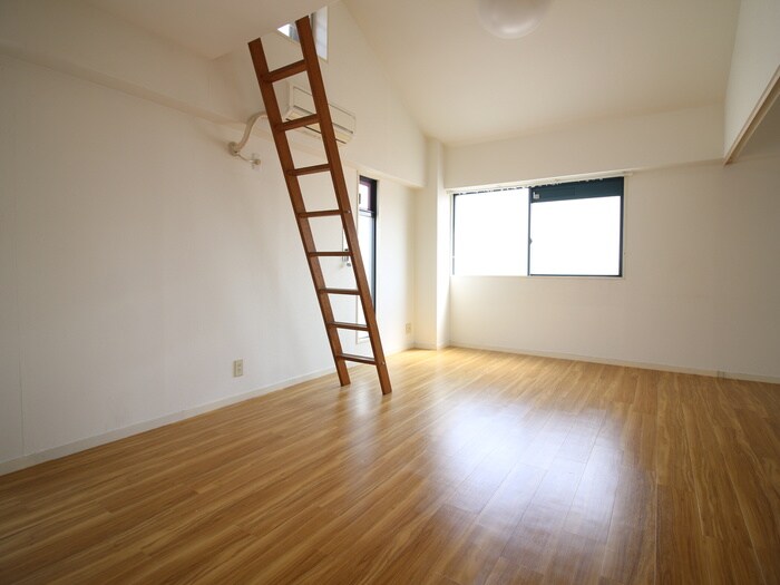 物件内観写真17　(居室)