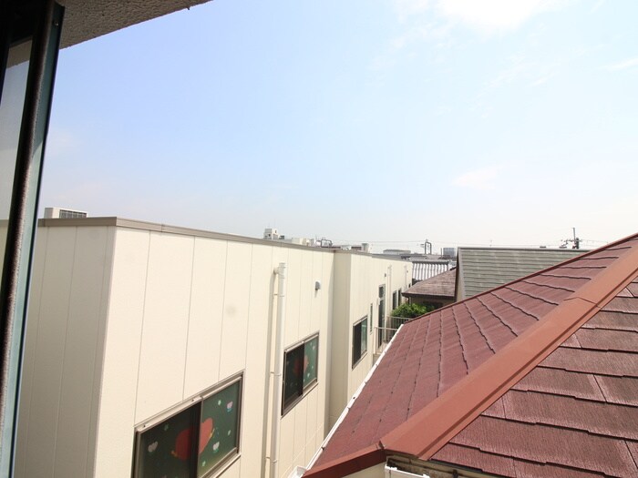 物件内観写真22　(室内からの展望)