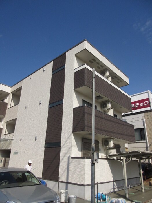 物件外観写真3　(外観写真)