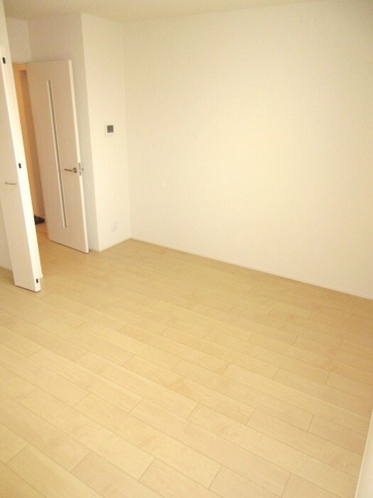 物件内観写真11　(居室)