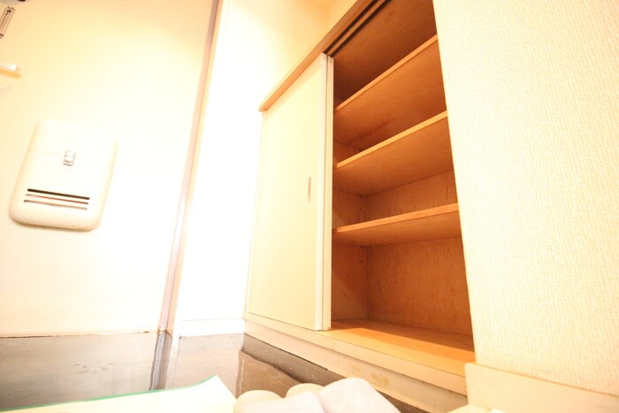 物件内観写真18　(靴箱)