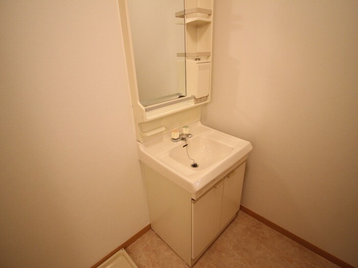 物件内観写真11　(洗面)