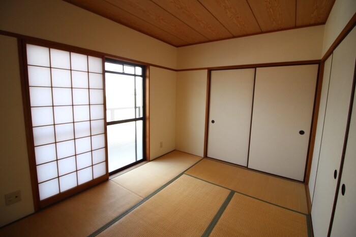 物件内観写真13　(居室)