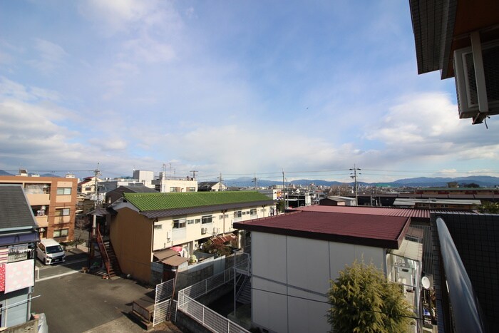 物件内観写真19　(室内からの展望)