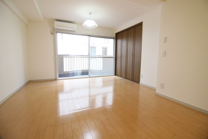 物件内観写真12　(居室)