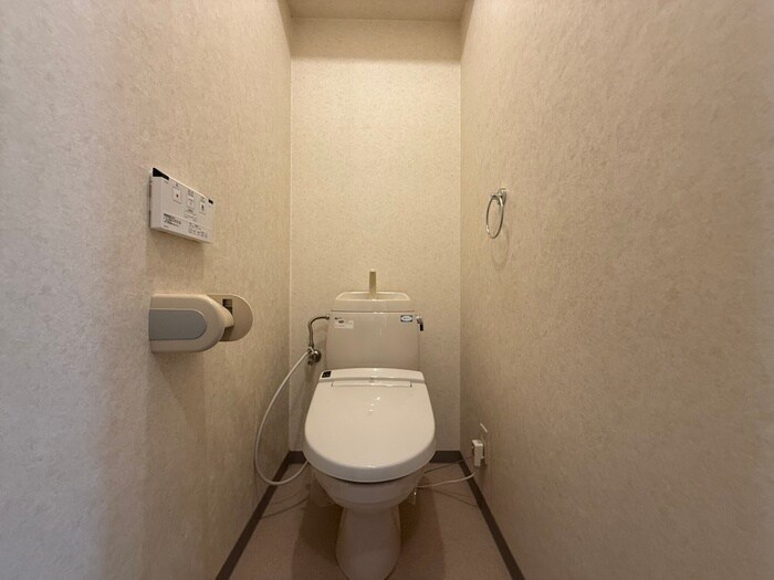 物件内観写真10　(トイレ)