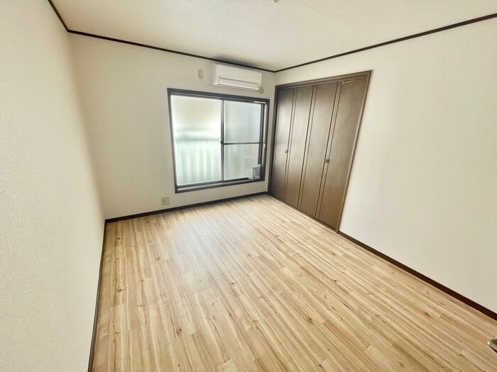 物件内観写真7　(居室)