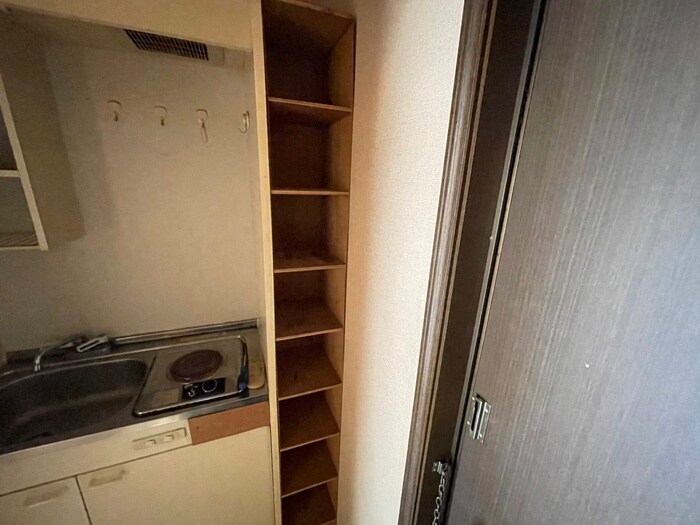 物件内観写真18　(靴箱)