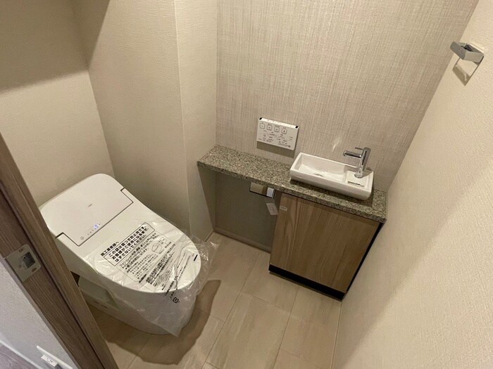 物件内観写真12　(トイレ)