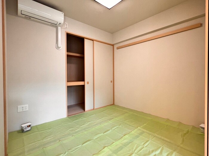 物件内観写真13　(居室)