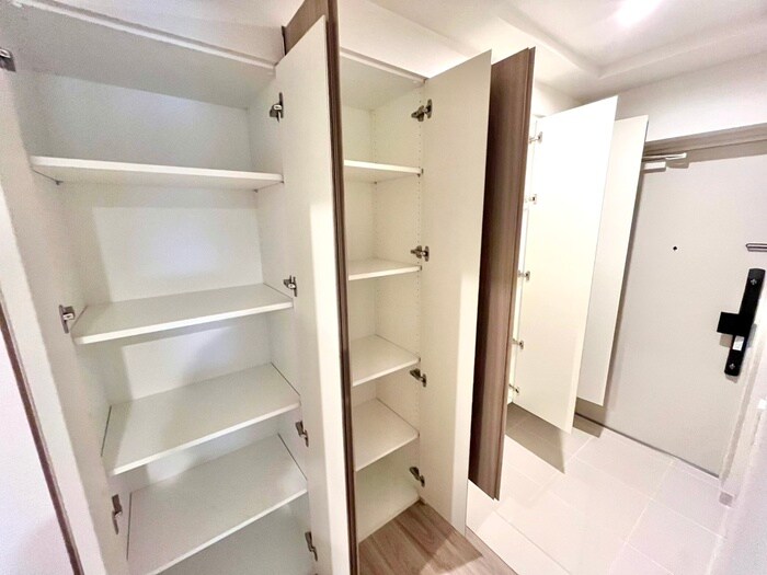 物件内観写真16　(靴箱)