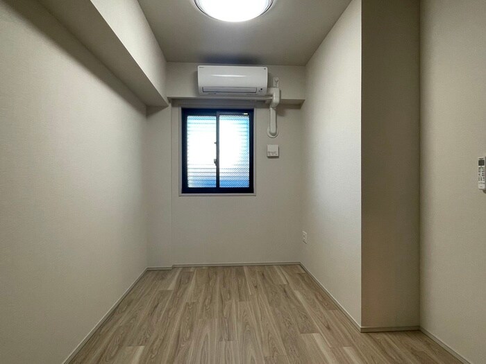 物件内観写真19　(居室)