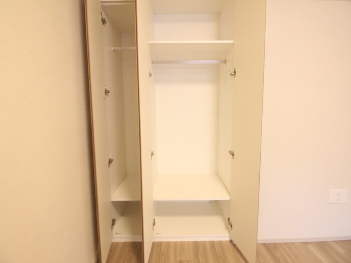 物件内観写真20　(収納)