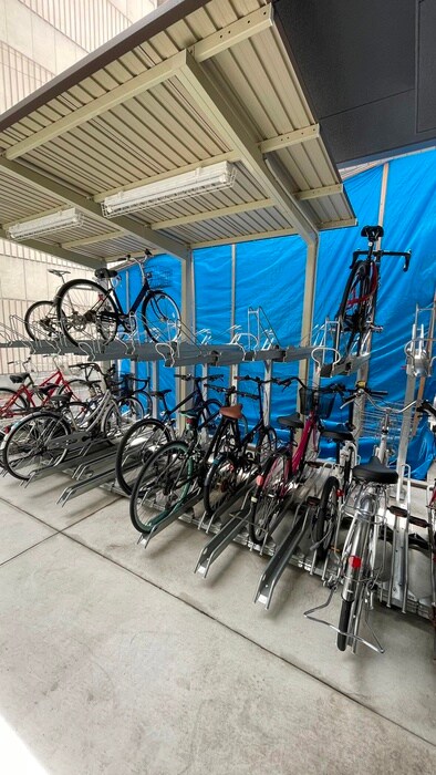 物件外観写真6　(駐輪場)