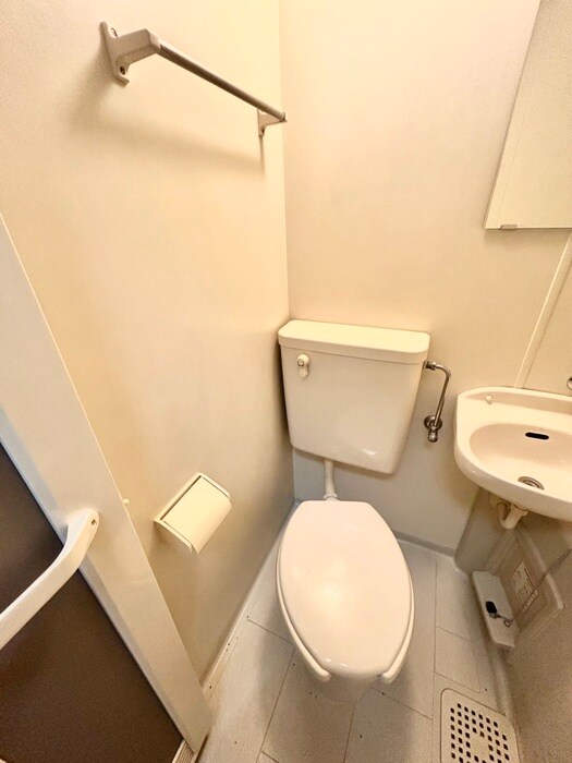 物件内観写真7　(トイレ)