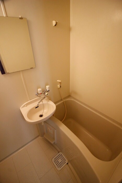 物件内観写真8　(バス／シャワールーム等)