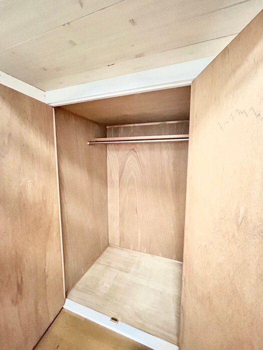 物件内観写真16　(収納)