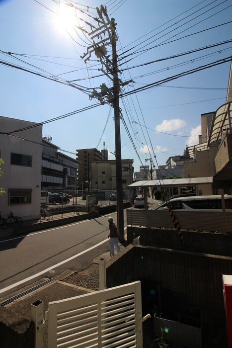 物件内観写真22　(室内からの展望)