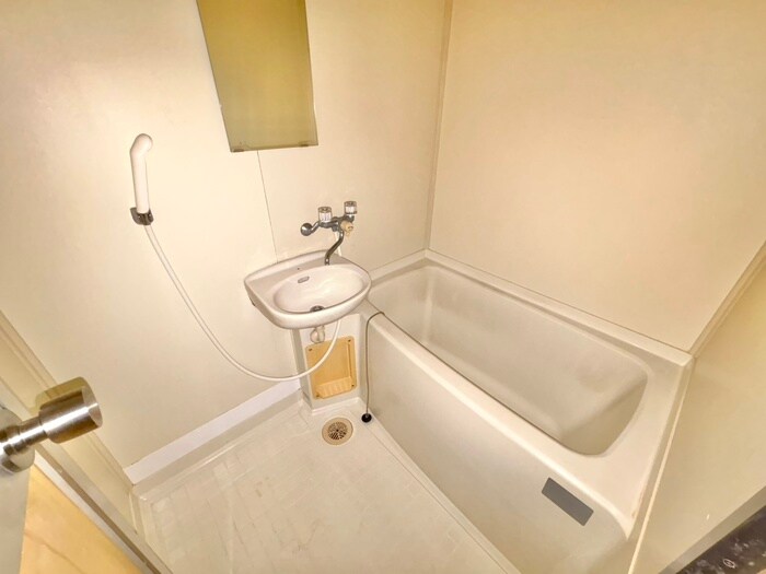 物件内観写真10　(バス／シャワールーム等)