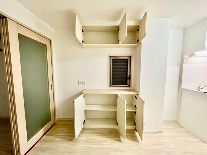 物件内観写真15　(収納)