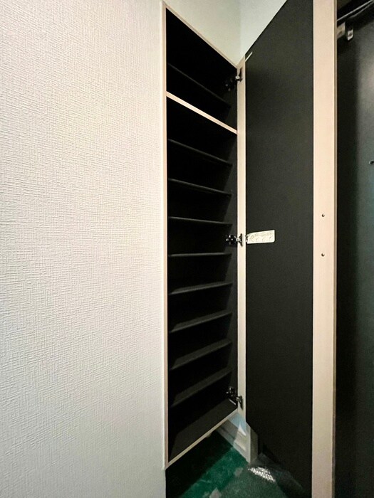物件内観写真16　(靴箱)