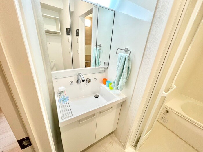 物件内観写真12　(洗面)