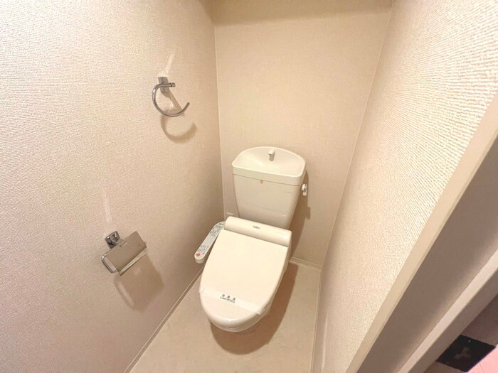 物件内観写真15　(トイレ)