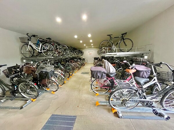 駐輪場