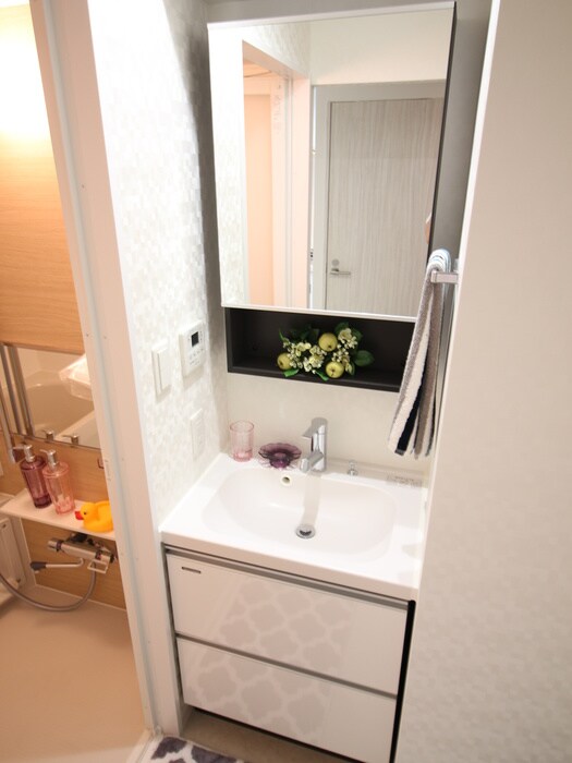 物件内観写真13　(洗面)