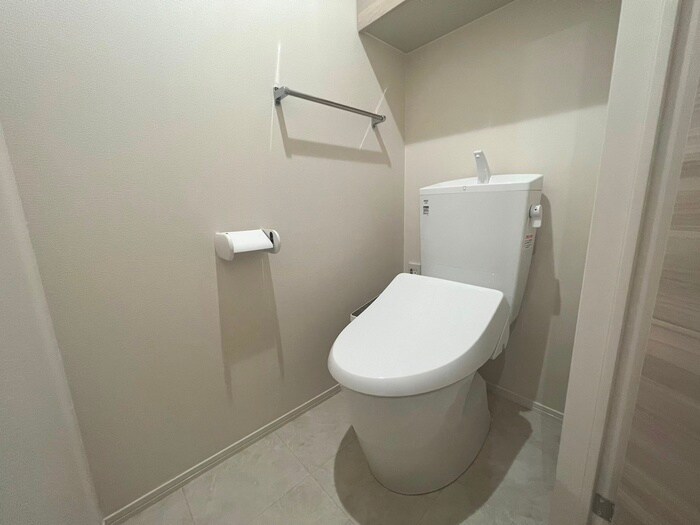 物件内観写真12　(トイレ)