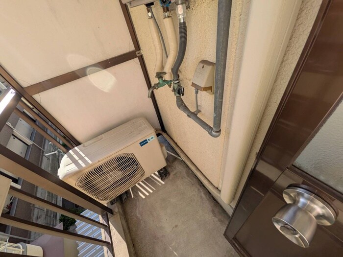 物件内観写真17　(洗濯機置場)