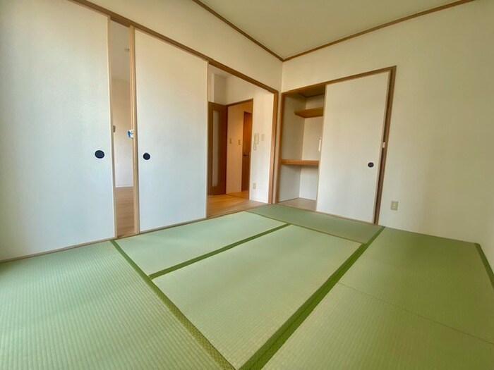 物件内観写真17　(居室)