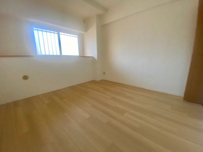 物件内観写真18　(居室)