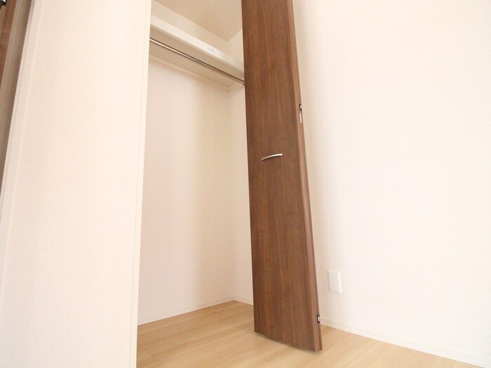 物件内観写真14　(収納)