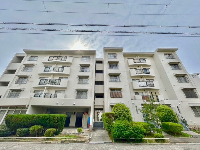 住道駅前住宅１３号棟（４０１）の物件外観写真